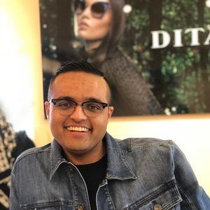 Meet your Posher, Harris